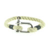 Bracelet nautique beige et noir avec manille en acier inoxydable