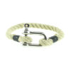 Bracelet nautique beige et noir avec manille en acier inoxydable