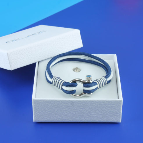 Bracelet en nylon bleu et blanc avec manille en acier inoxydable