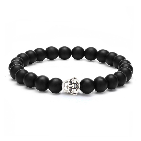 Bracelet pour homme composé d'une élégante tête de bouddha et de perles d'onyx mat.