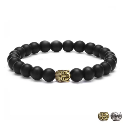 Bracelet pour homme orné d'une tête de bouddha dorée et de perles d'agate noire.