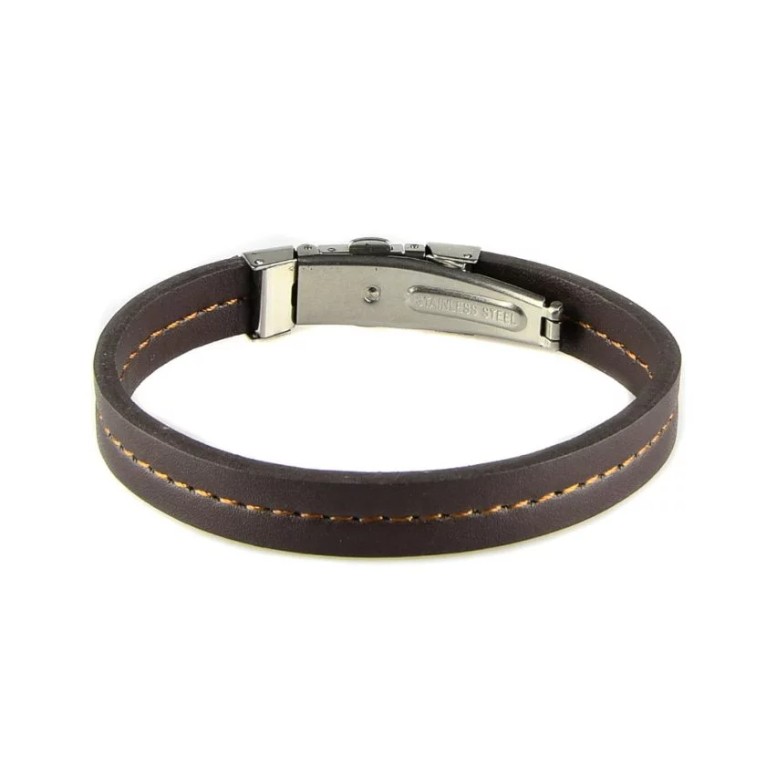Bracelet pour homme composé d'une lanière de cuir noir lisse avec une élégante couture marron au centre.