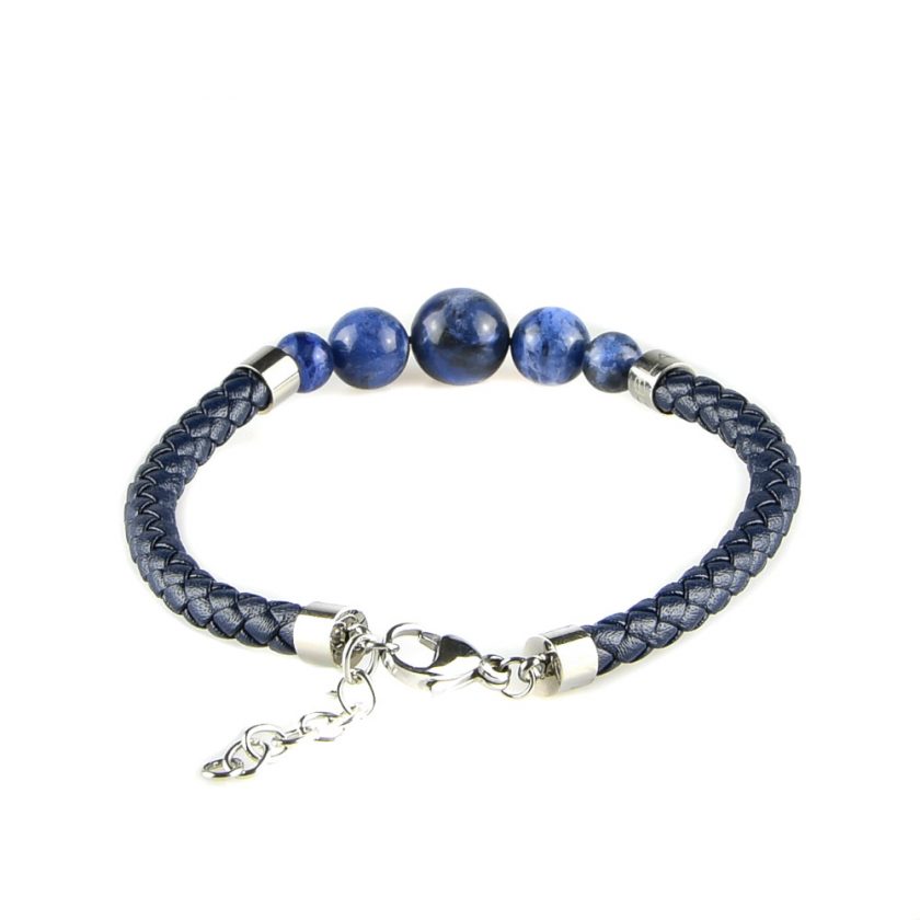Bracelet pour homme en cuir bleu tressé et avec cinq perles bleues.