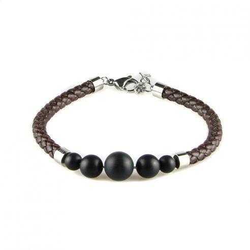 Bracelet pour homme en cuir marron tressé et avec cinq perles d'onyx mate noir.