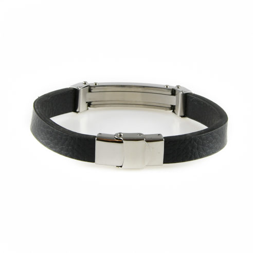 Bracelet pour homme en cuir noir lisse, avec une plaque et des câbles en acier inoxydable.