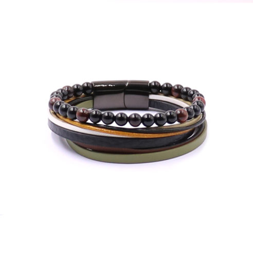 Bracelet pour homme composé de pierres oil de tigre rouge et de plusieurs lanières de cuir de couleur noir, marron, blanc, olive et ocre.