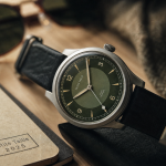 Montre homme 2025 néo-vintage titane 39 mm, cadran vert sapin