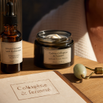 Peau flétrie que faire : sérum acide hyaluronique et rouleau jade pour raffermir