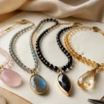 Collier pierres naturelles : quartz rose, onyx noir, labradorite