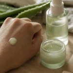 Crème aloe vera visage non grasse et hydratante sur peau